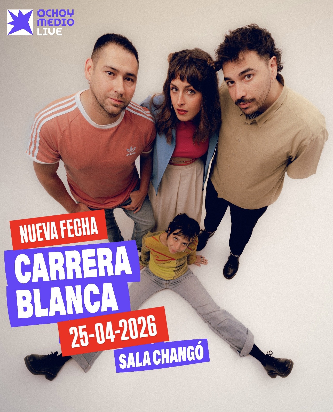 Promotional poster for Carrera Blanca with new date 25-04-2026 at Sala Changó; four people look up.